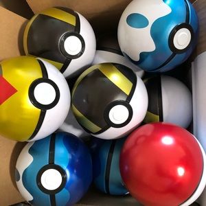 Empty Pokemon Pokeball tins 15 pieces